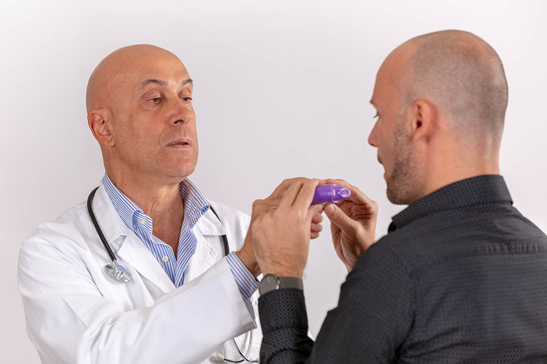 Dott Ballor Pneumologo Torino Visita paziente asmatico
